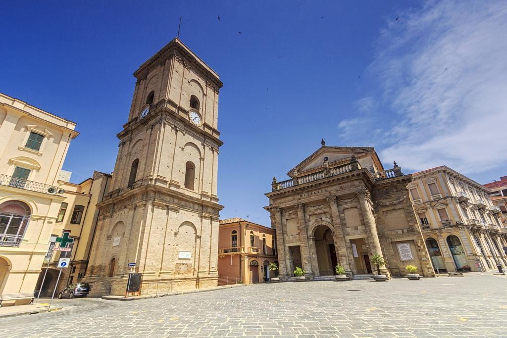 Colibri B&B Lanciano Bagian luar foto